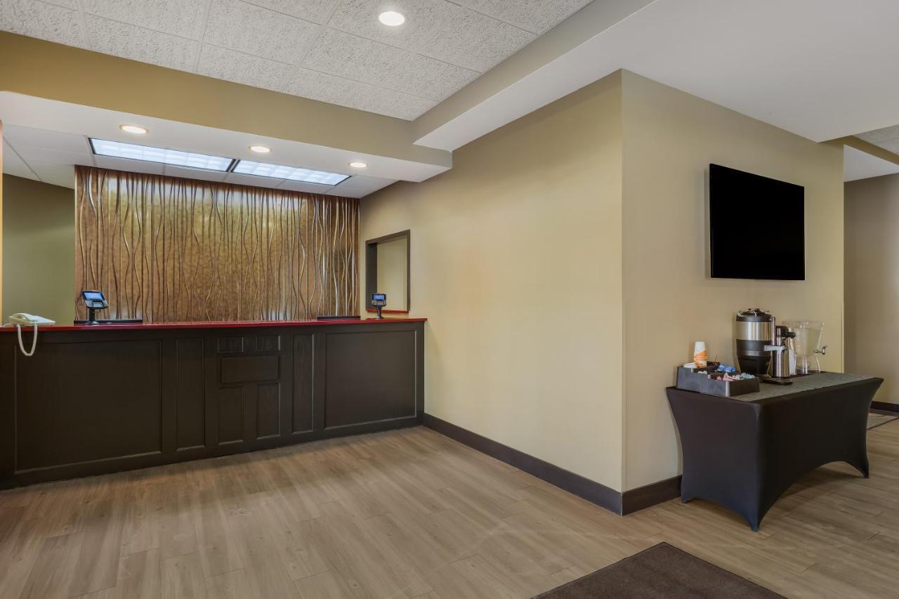 Mainstay Suites Fitchburg - Madison Eksteriør billede