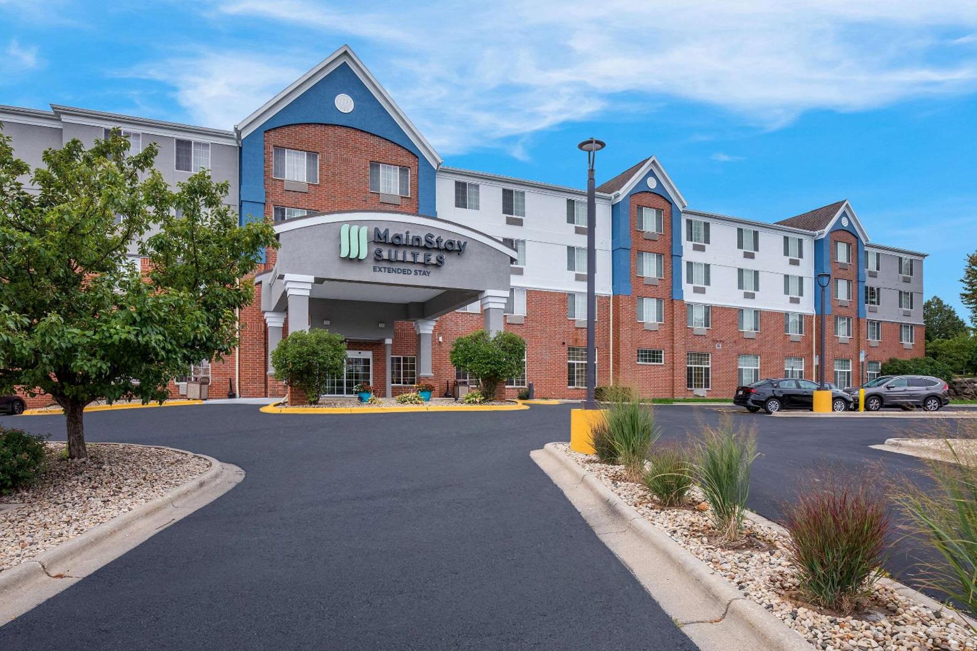 Mainstay Suites Fitchburg - Madison Eksteriør billede