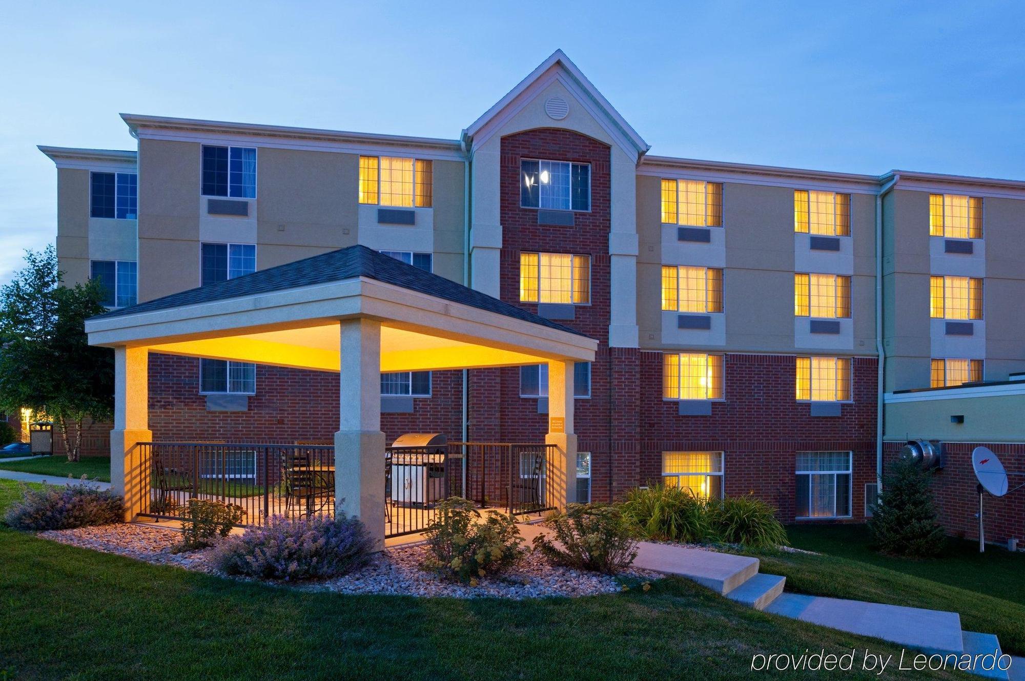 Mainstay Suites Fitchburg - Madison Eksteriør billede